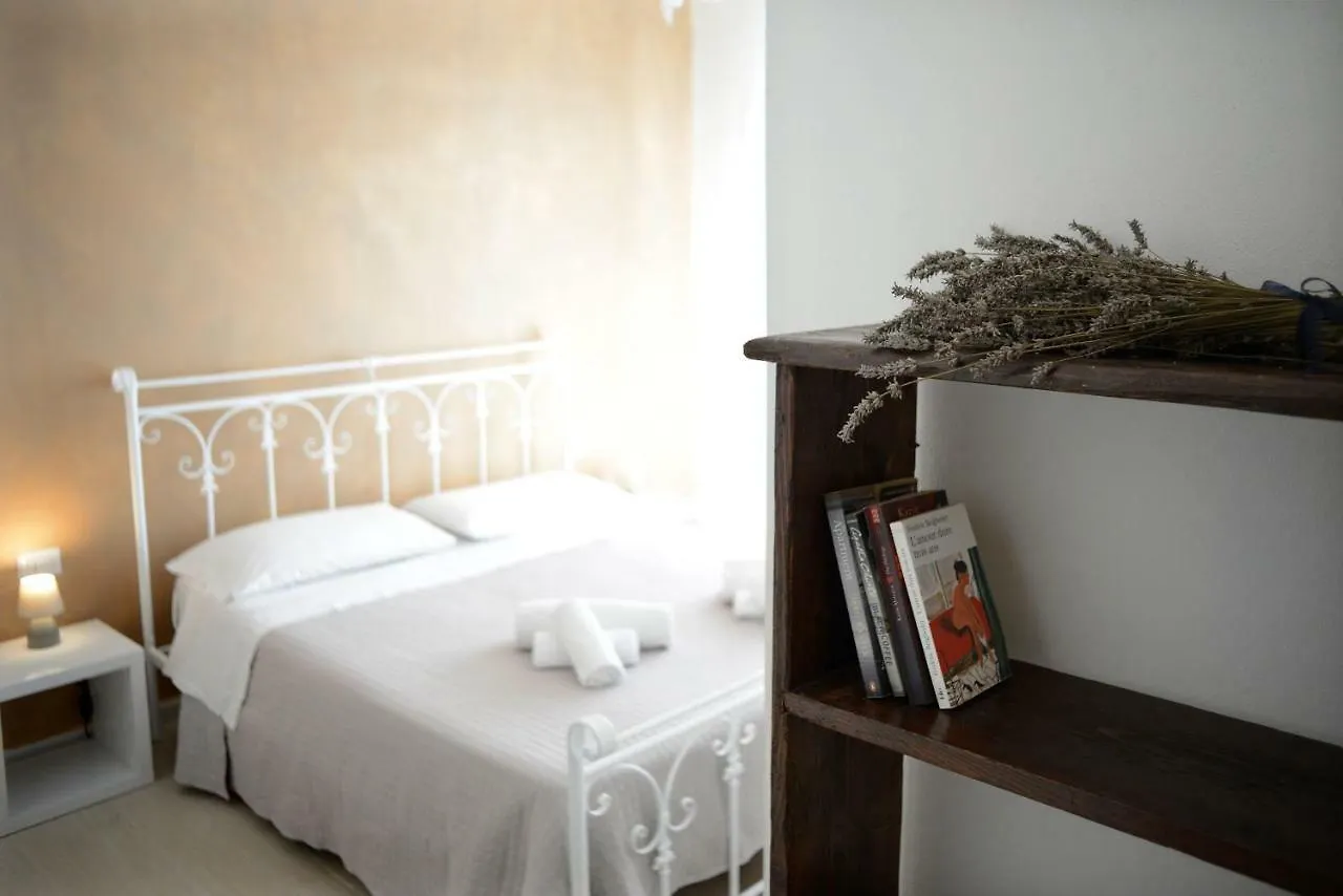B&B Alghero 82 0*,